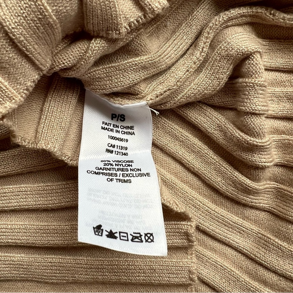 Dynamite | Ribbed Mock Neck Top - Picture 6 of 6